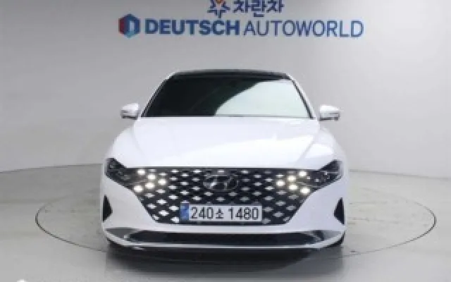 수원중고차할부구매 더 뉴 그랜저 IG 2.5 르블랑 매물 사진 17 - 2022/10 102,894km